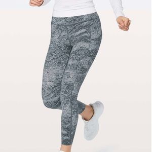 Lulu lemon Fast & Free 7/8 Nulux 25” Size 6 Like New